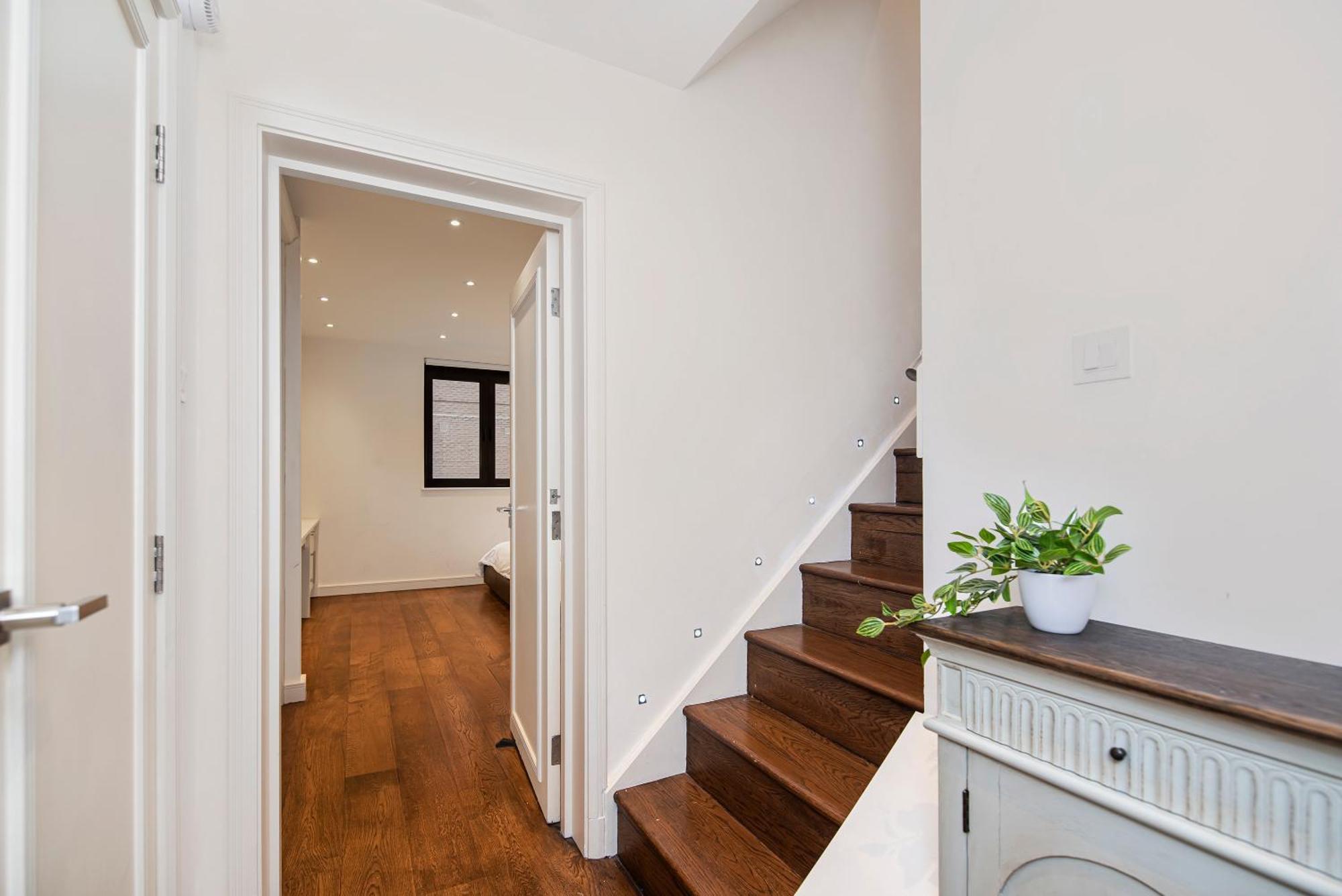 Central 2 Bed Maissonette London Kültér fotó